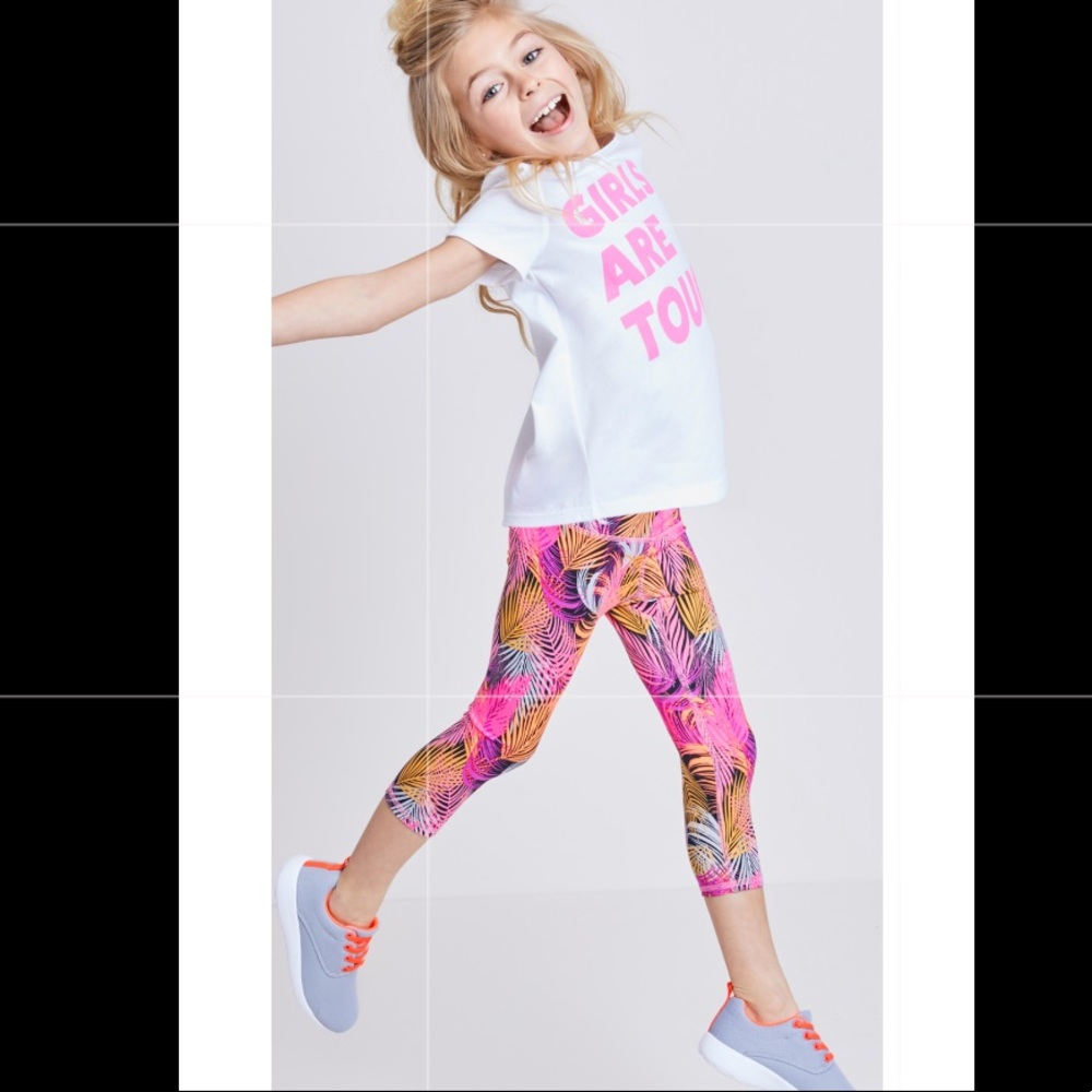 New Fabkids Size Medium 6-7 Active Capri Leggings
